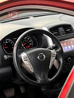 نيسان فيرسا